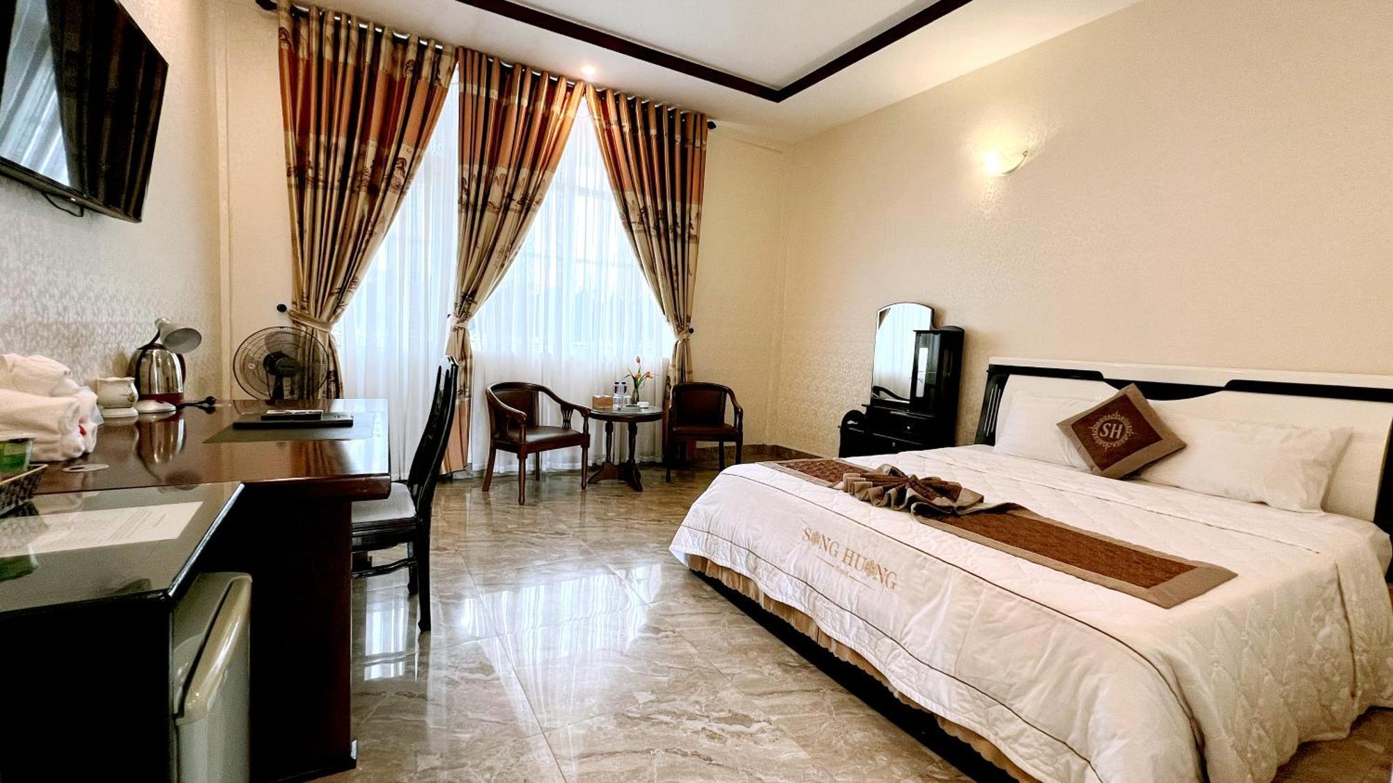 Song Huong Hue Hotel Exterior foto